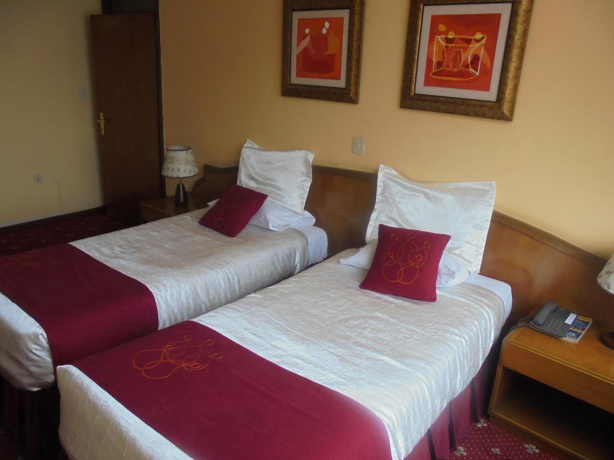 Global Hotel Addis Ababa Exterior photo